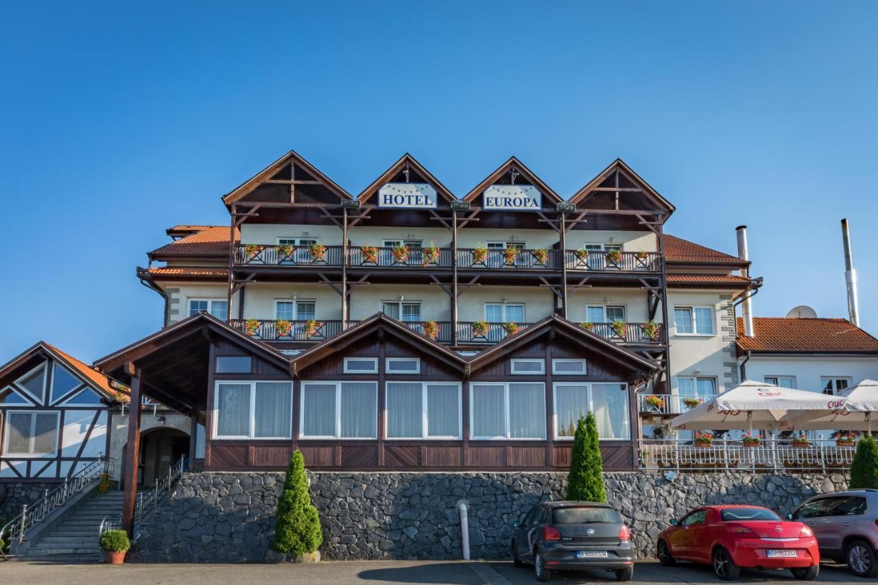 Hotel Europa Kokeltal Fehéregyháza Kültér fotó